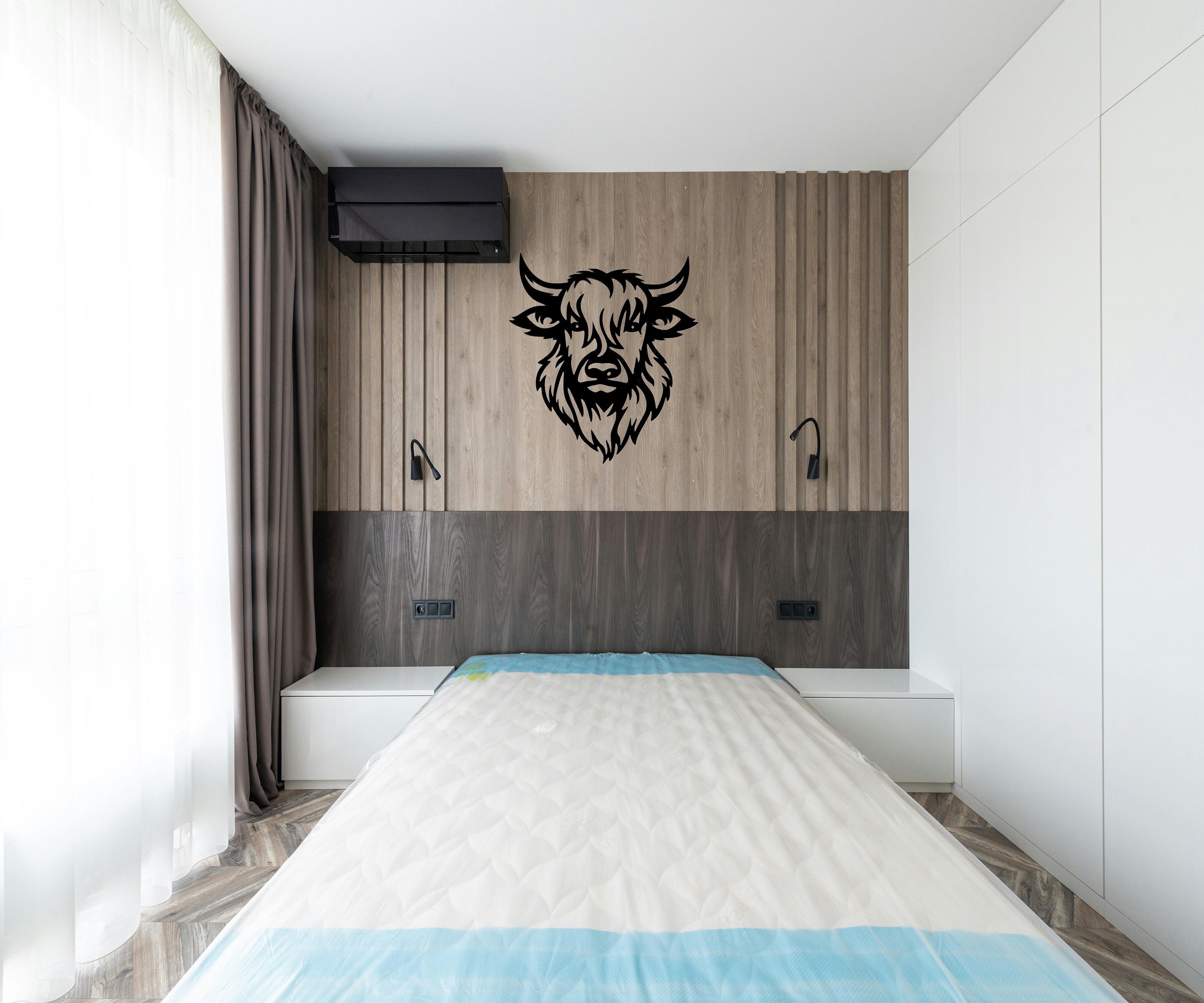 Highland Cow Powder Coated 18x16 Home Accent Metal Artwork – Clover